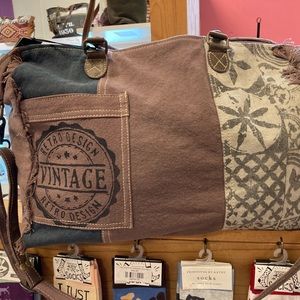 Myra Bag 231200 Weekender